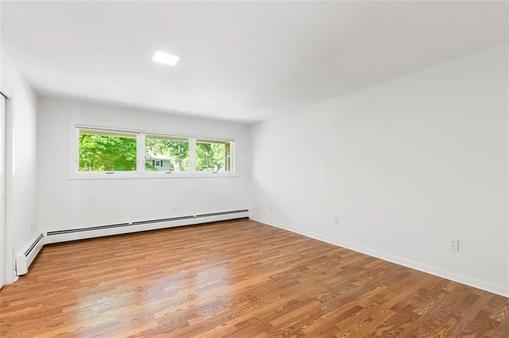 19 Preston Drive Barrington RI 02806