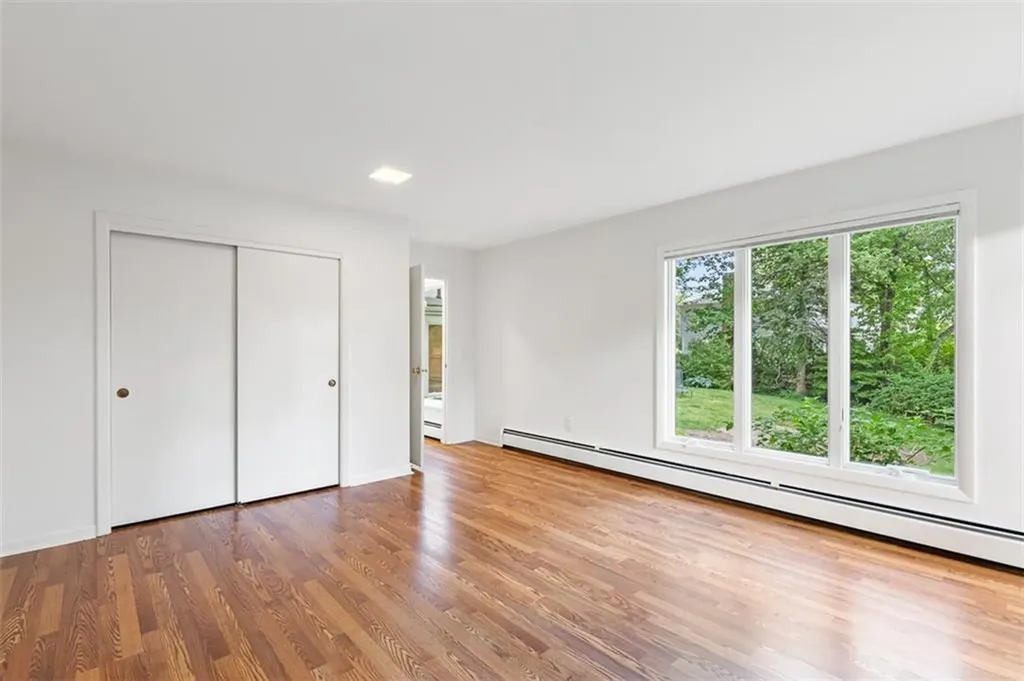 19 Preston Drive Barrington RI 02806
