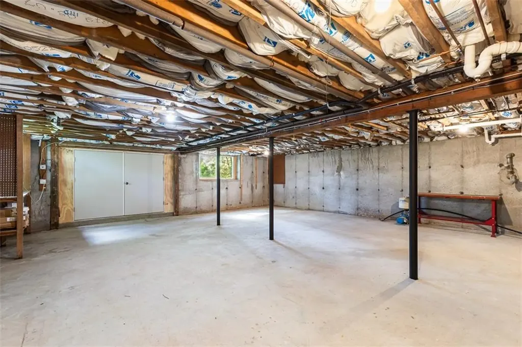 19 Preston Drive Barrington RI 02806
