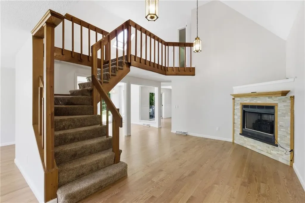 32 Briarwood Road Lincoln RI 02865