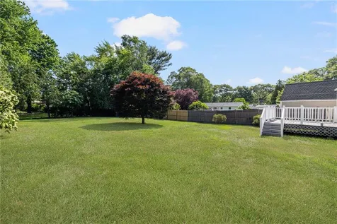 70 New Lexington Road North Kingstown RI 02852