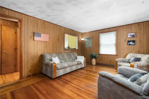 70 New Lexington Road North Kingstown RI 02852