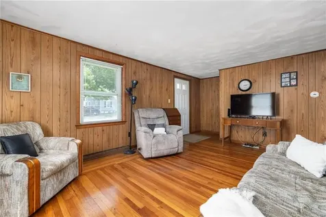 70 New Lexington Road North Kingstown RI 02852