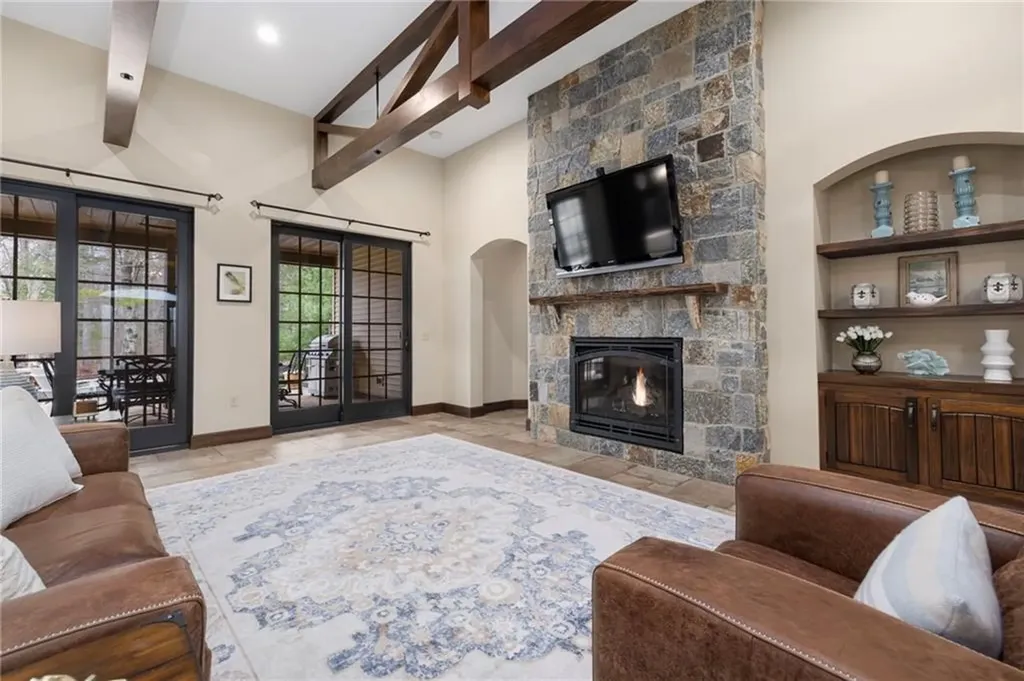 19 Blacksburt Court North Kingstown RI 02874