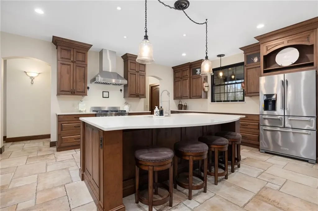19 Blacksburt Court North Kingstown RI 02874