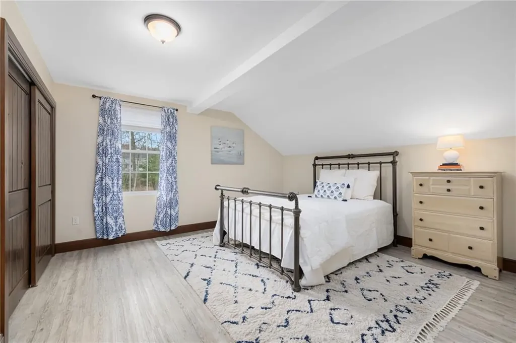 19 Blacksburt Court North Kingstown RI 02874