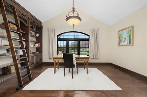 19 Blacksburt Court North Kingstown RI 02874