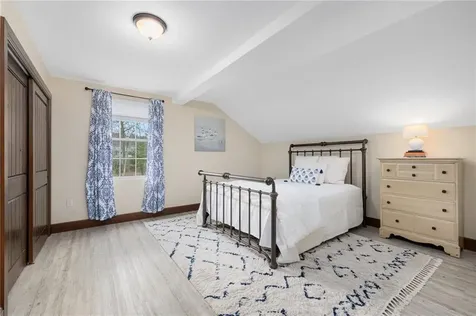 19 Blacksburt Court North Kingstown RI 02874