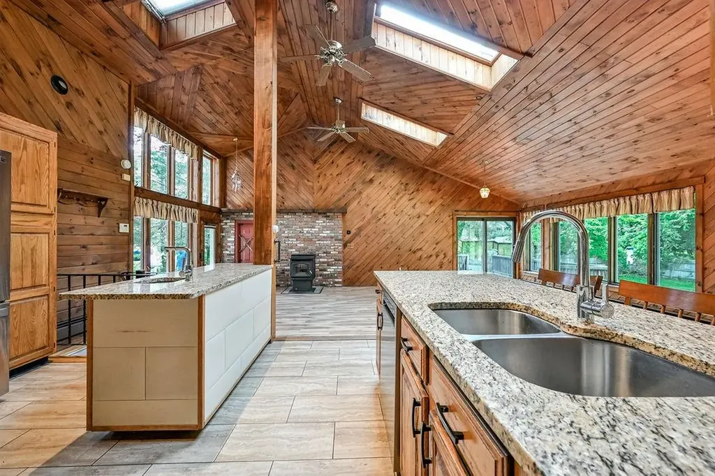 59 Orchard Drive Cumberland RI 02864