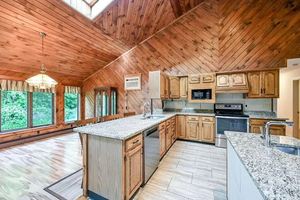 59 Orchard Drive Cumberland RI 02864
