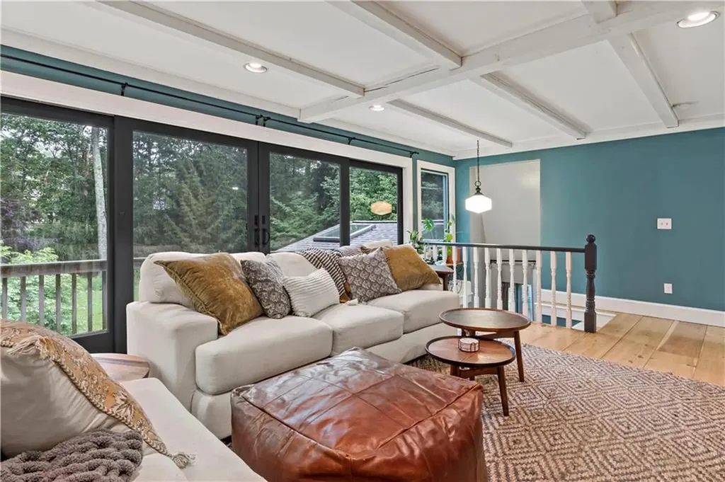 172 Estelle Drive South Kingstown RI 02892