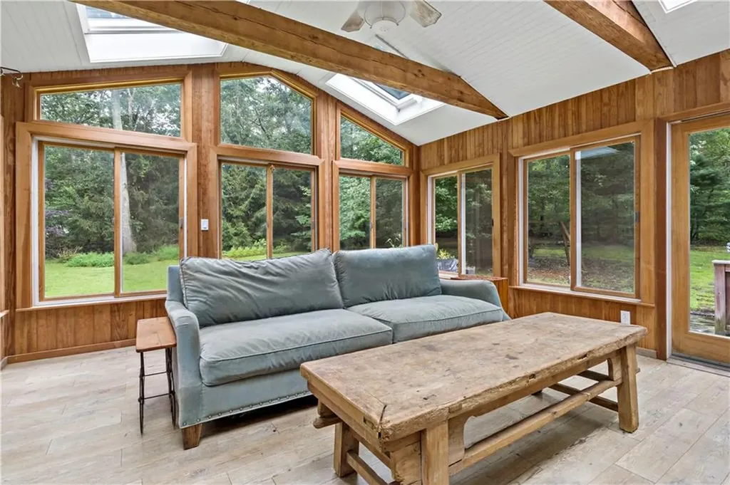 172 Estelle Drive South Kingstown RI 02892