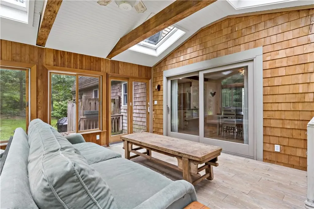 172 Estelle Drive South Kingstown RI 02892