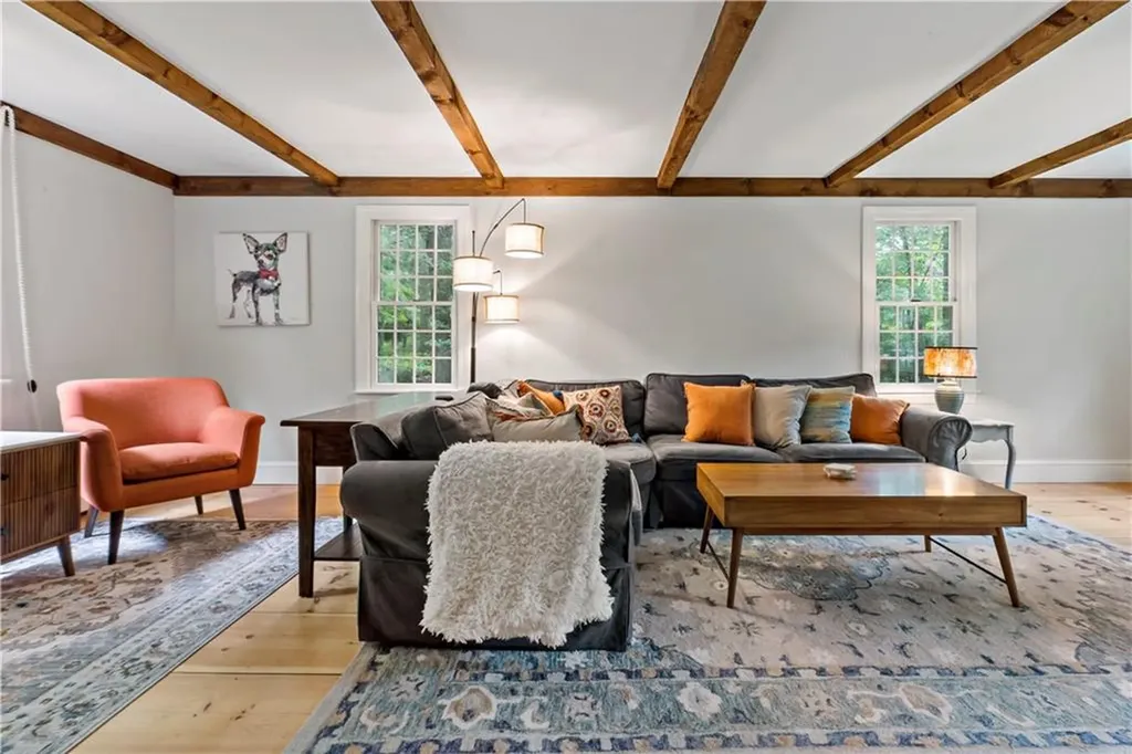 172 Estelle Drive South Kingstown RI 02892