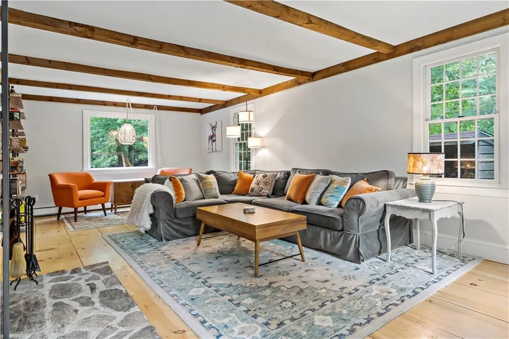 172 Estelle Drive South Kingstown RI 02892