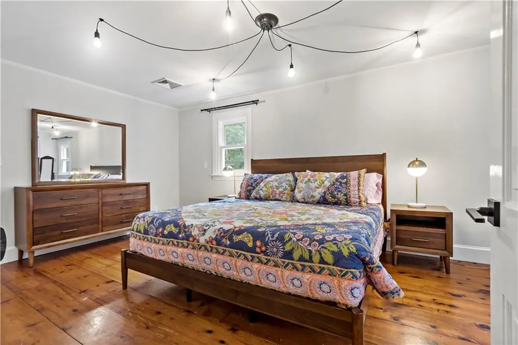 172 Estelle Drive South Kingstown RI 02892