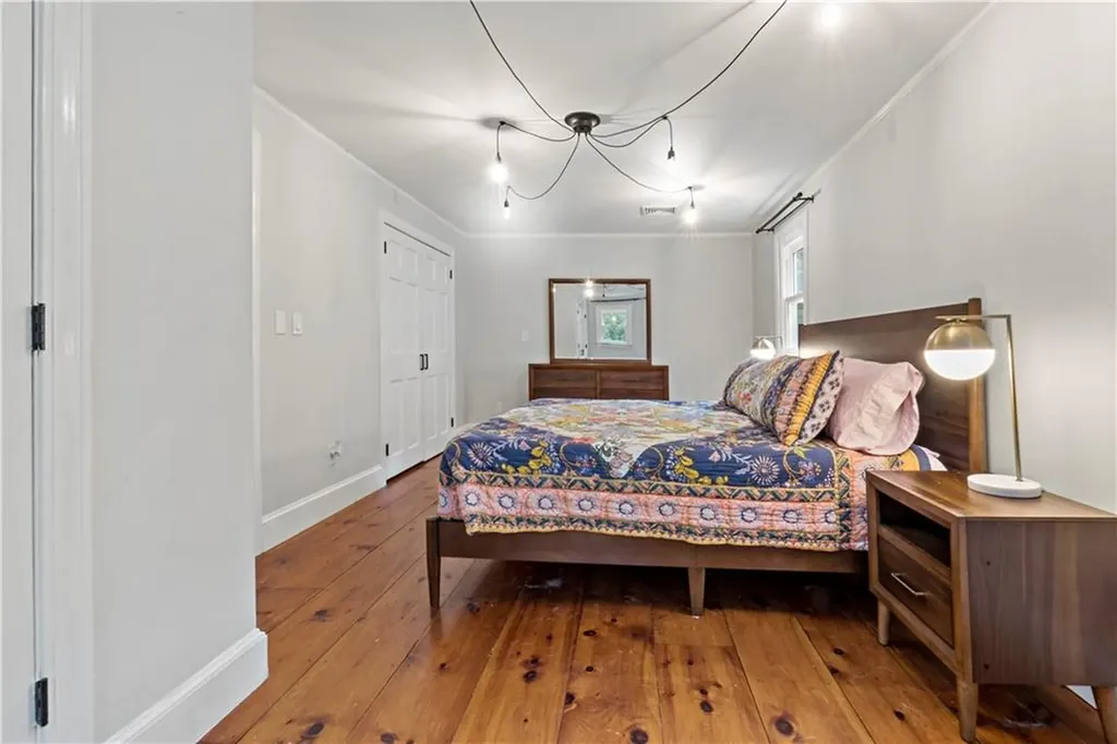 172 Estelle Drive South Kingstown RI 02892
