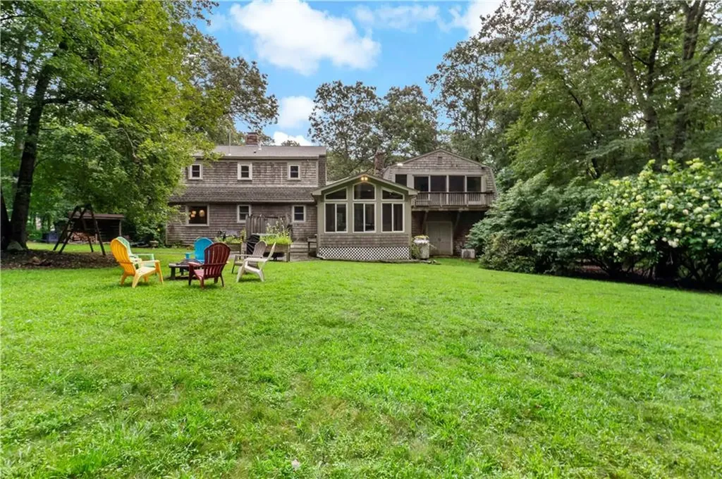 172 Estelle Drive South Kingstown RI 02892