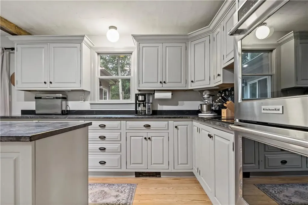 172 Estelle Drive South Kingstown RI 02892