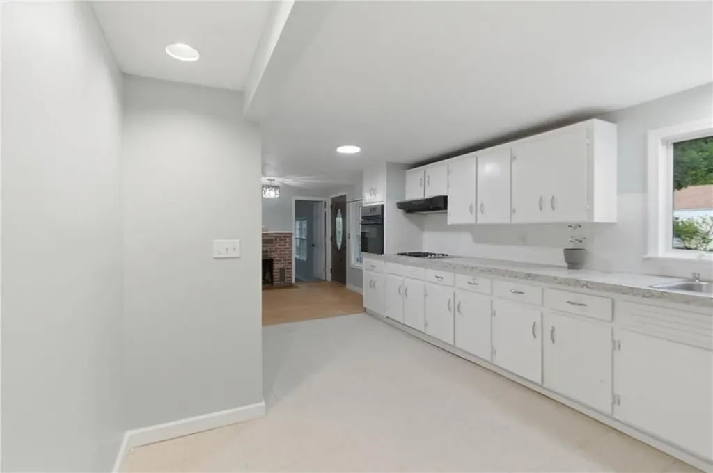38 Franklin Street East Providence RI 02915