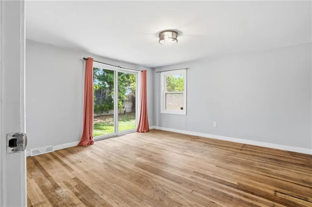 38 Franklin Street East Providence RI 02915