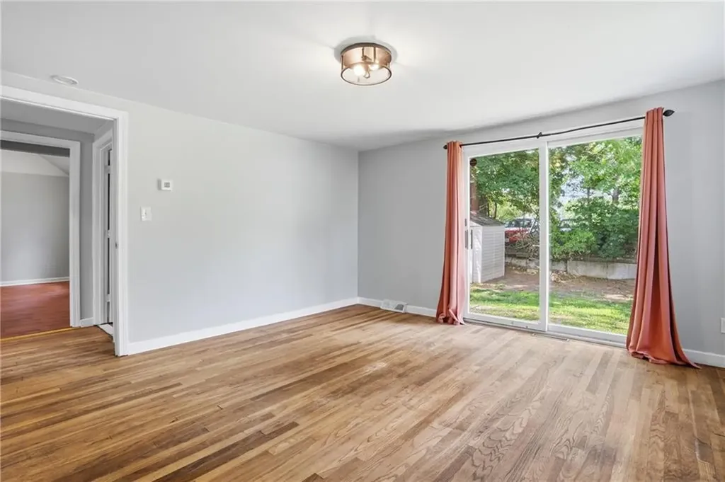 38 Franklin Street East Providence RI 02915