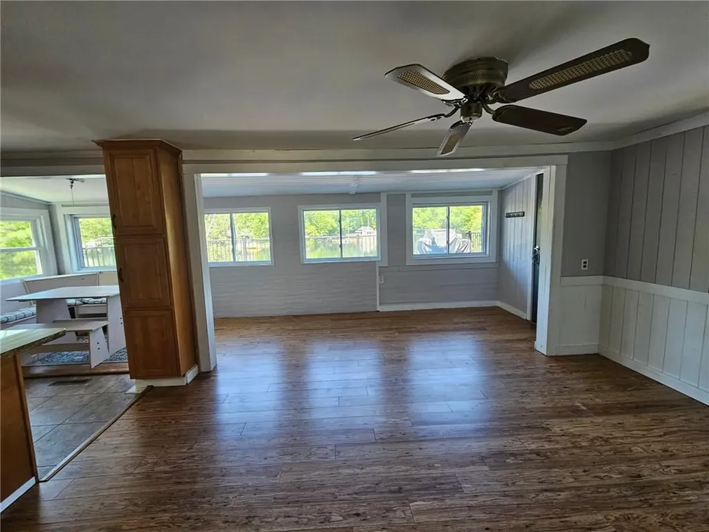49 Whiting Lane Burrillville RI 02859