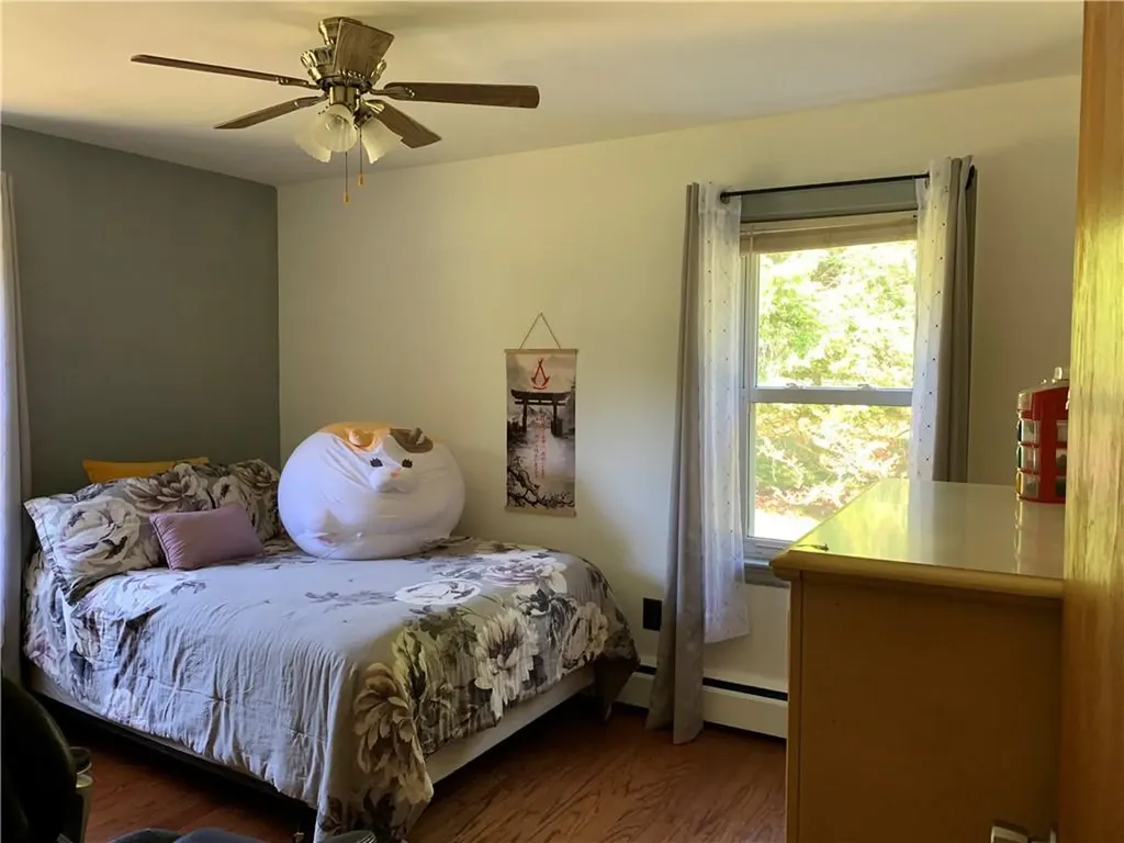 28 Old Reservoir Road Cumberland RI 02884