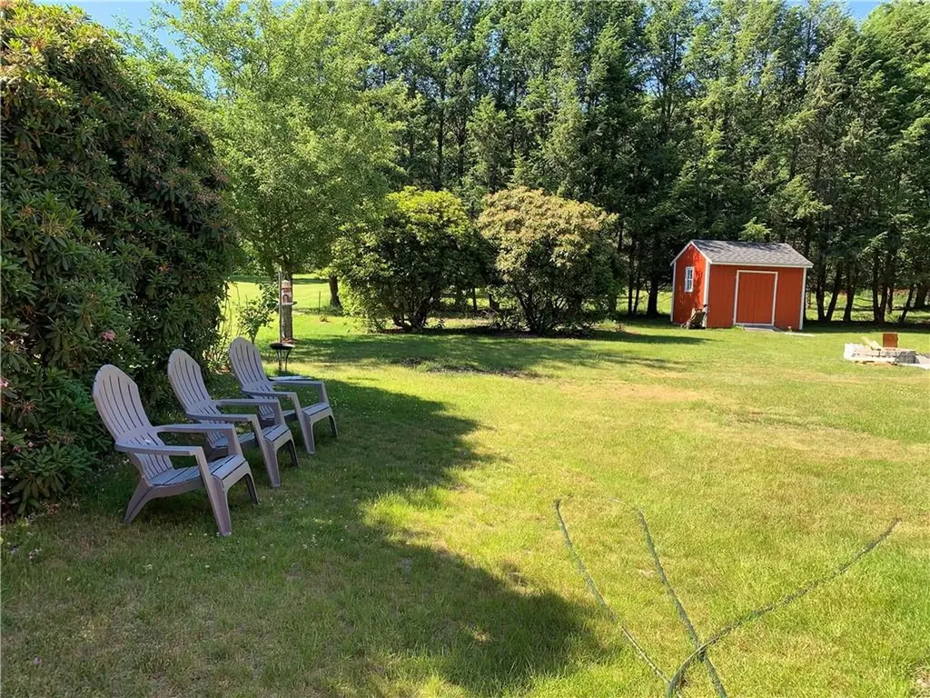 28 Old Reservoir Road Cumberland RI 02884