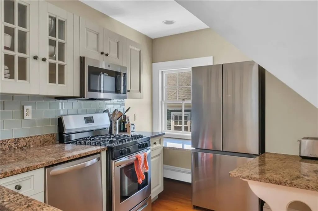 156 Prospect Street Providence RI 02906