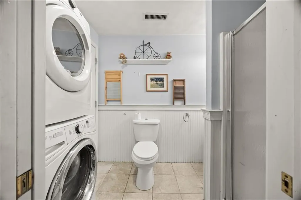 233 Old Oxford Road North Smithfield RI 02896