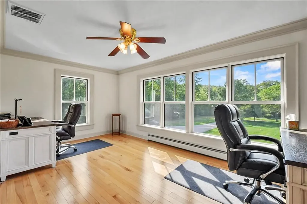 170 Saxony Avenue Tiverton RI 02878