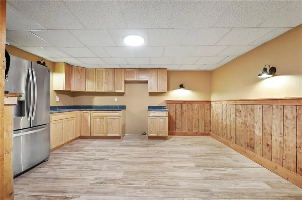 170 Saxony Avenue Tiverton RI 02878