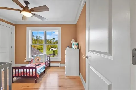 170 Saxony Avenue Tiverton RI 02878