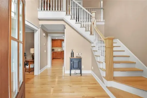 170 Saxony Avenue Tiverton RI 02878