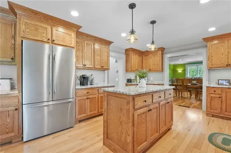170 Saxony Avenue Tiverton RI 02878