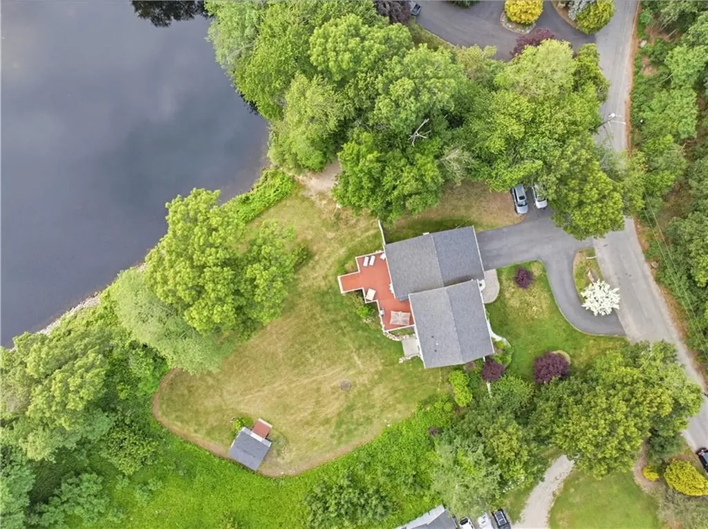 12 Woodlake Drive Johnston RI 02919