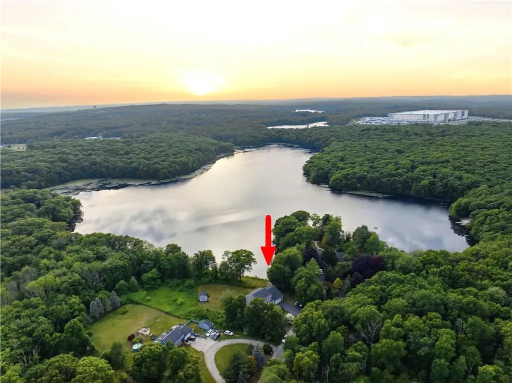 12 Woodlake Drive Johnston RI 02919