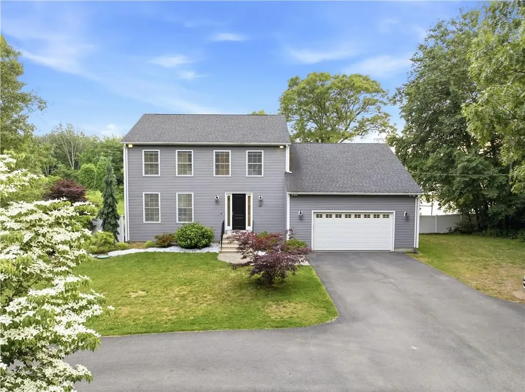 12 Woodlake Drive Johnston RI 02919
