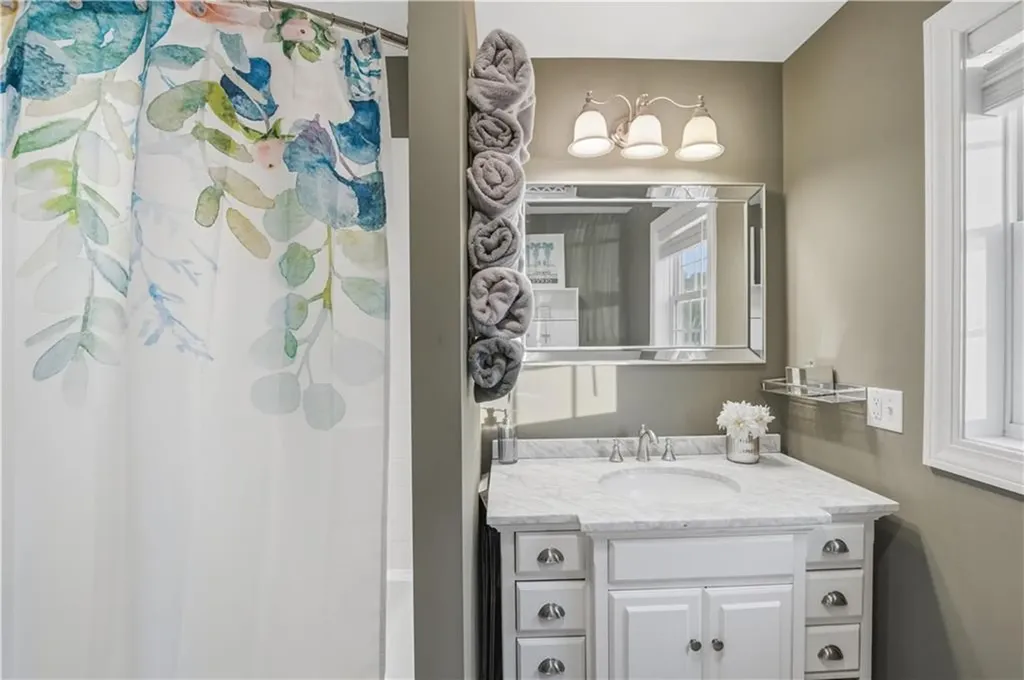 12 Woodlake Drive Johnston RI 02919