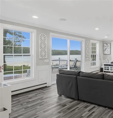 12 Woodlake Drive Johnston RI 02919