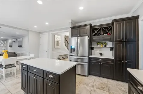 12 Woodlake Drive Johnston RI 02919