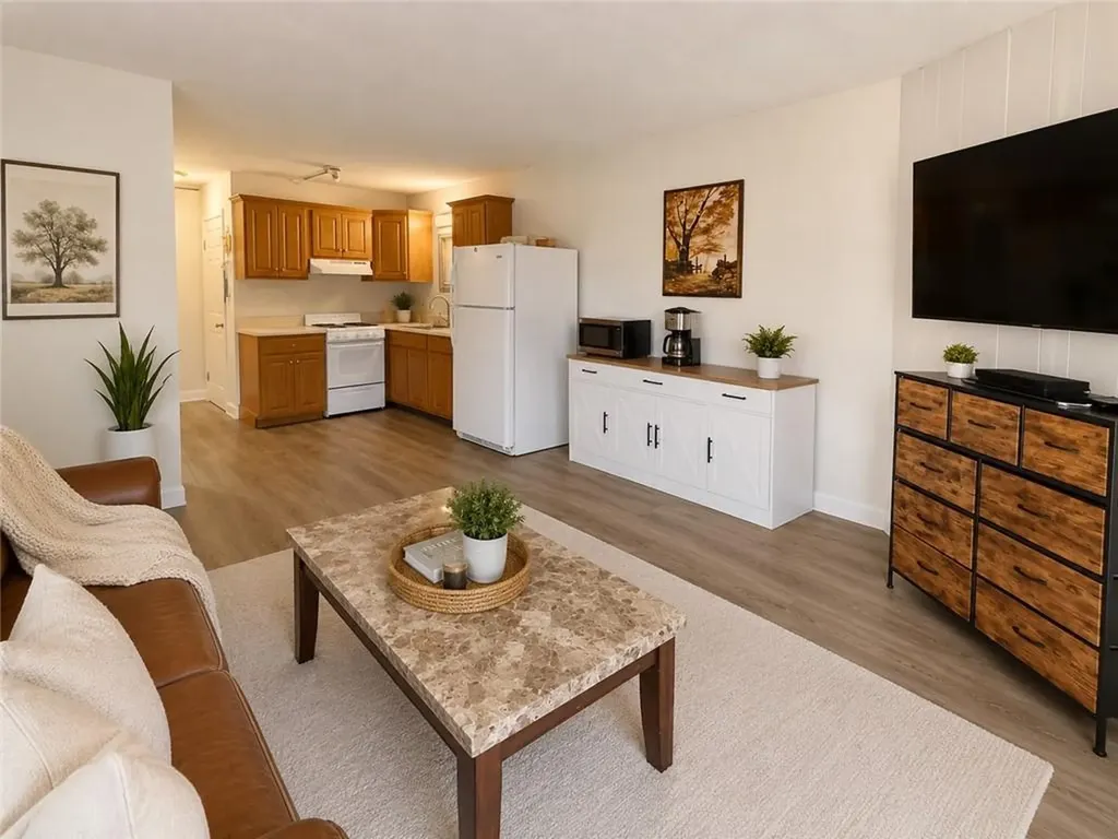 3940 Post Road Warwick RI 02886