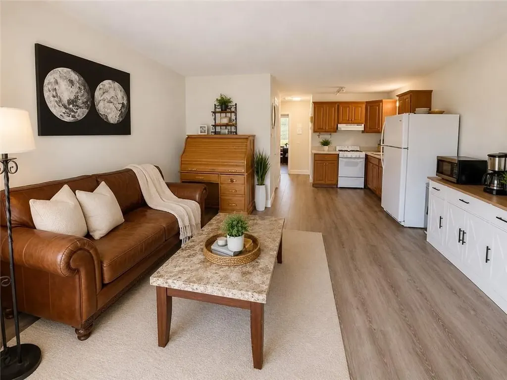 3940 Post Road Warwick RI 02886