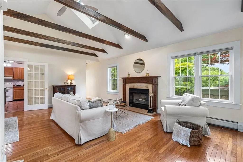 4 Garfield Avenue Bristol RI 02809