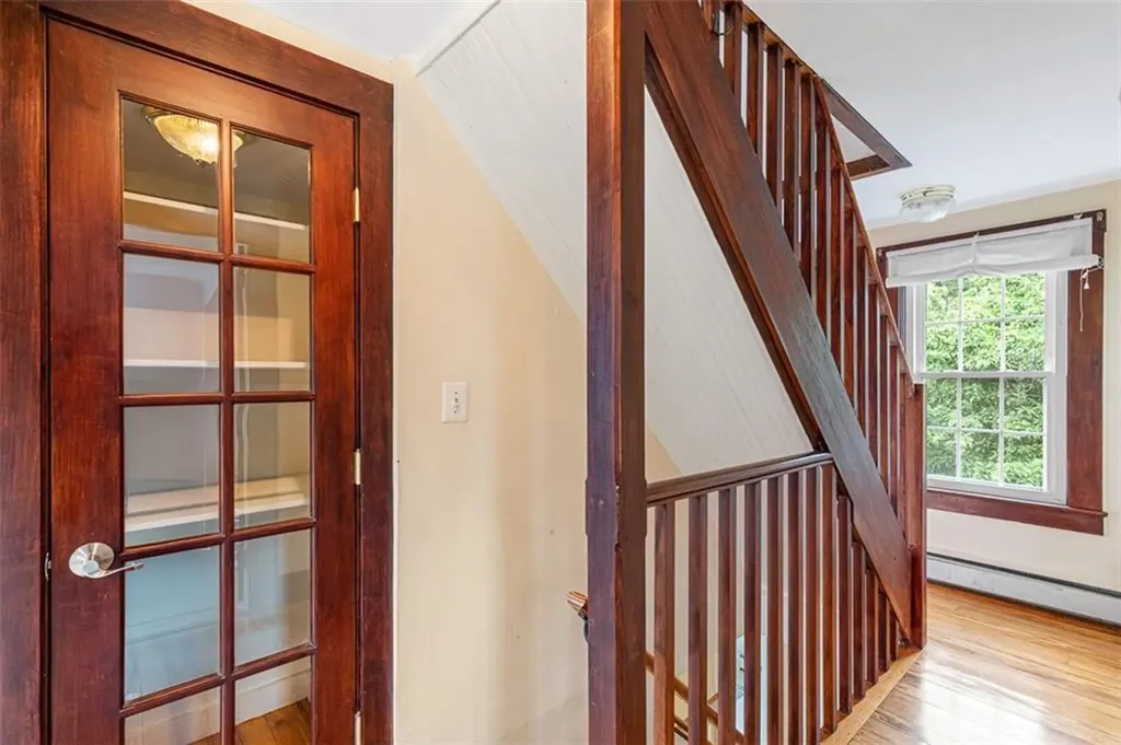 4 Garfield Avenue Bristol RI 02809