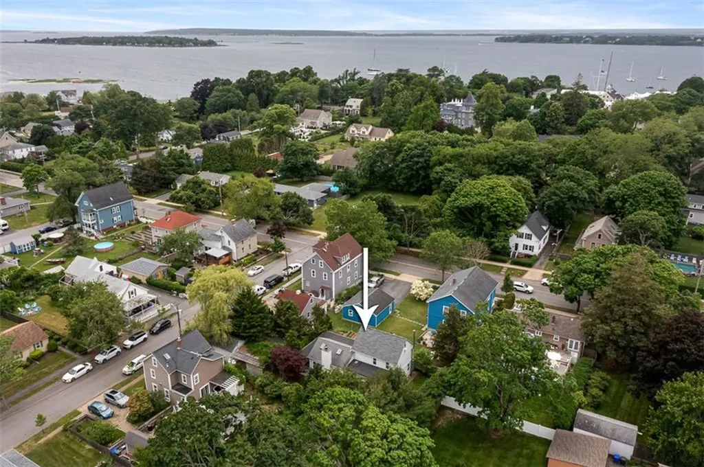 4 Garfield Avenue Bristol RI 02809