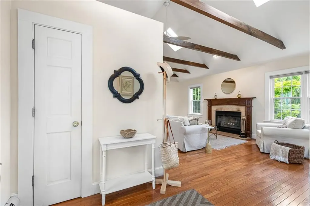 4 Garfield Avenue Bristol RI 02809