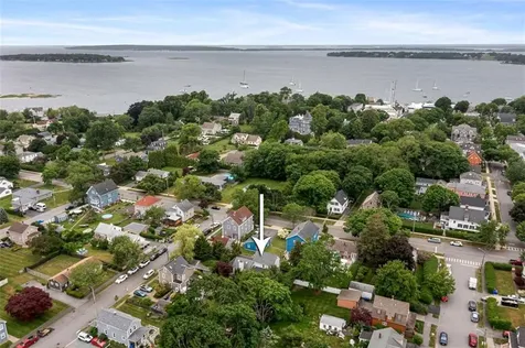 4 Garfield Avenue Bristol RI 02809