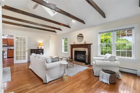 4 Garfield Avenue Bristol RI 02809